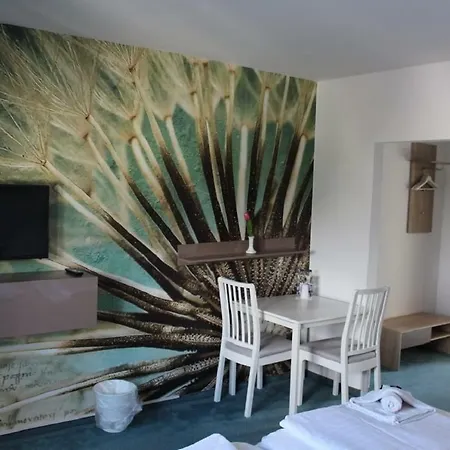 Hotel Gz Airport Koeln Bonn Troisdorf