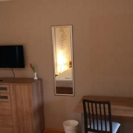 Gz Airport Koeln Bonn Hotel 3*