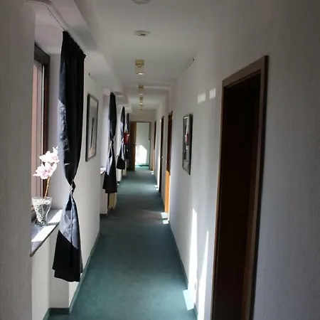 Hotel Gz Airport Koeln Bonn Troisdorf