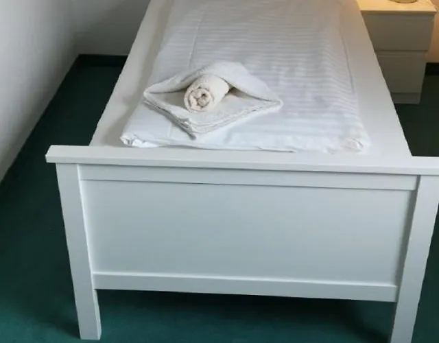 Gz Airport Koeln Bonn Τρόισντορφ