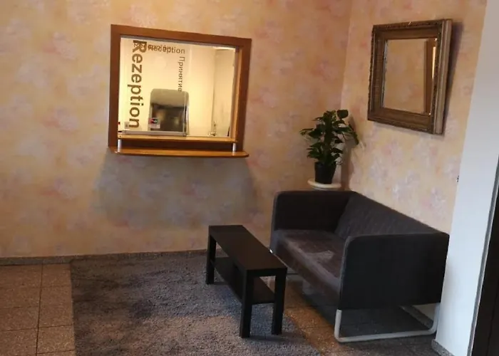 Gz Airport Koeln Bonn Τρόισντορφ